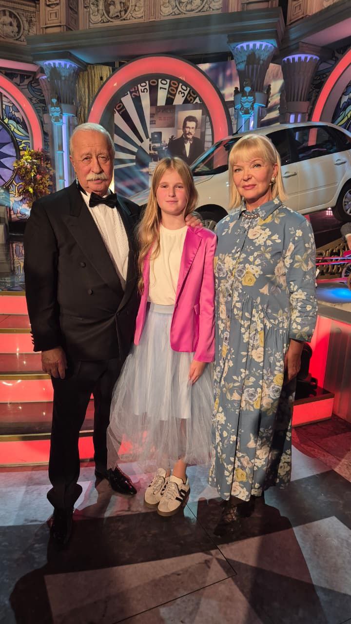 ВРАЩАЙТЕ БАРАБАН